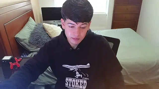 Snapshot of tightncuteass chatting on 09.21.25 tightncuteass online show from 09.21.25