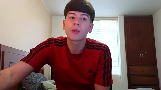 Snapshot of tightncuteass chatting on 09.27.25 tightncuteass online show from 09.27.25