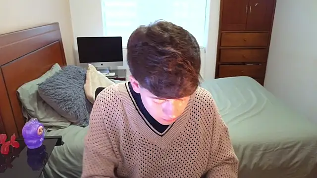 Snapshot of tightncuteass chatting on 10.07.25 tightncuteass online show from 10.07.25