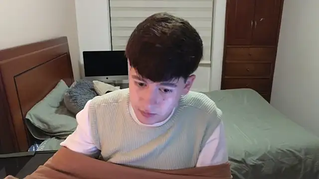 Snapshot of tightncuteass chatting on 10.21.25 tightncuteass online show from 10.21.25