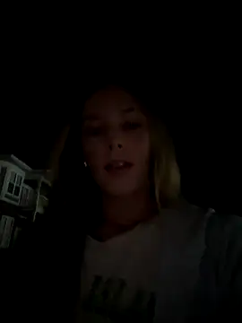 Snapshot of AllesandraLove chatting on 10.04.25 AllesandraLove online show from 10.04.25