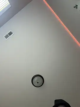 Snapshot of AllesandraLove chatting on 11.23.25 AllesandraLove online show from 11.23.25