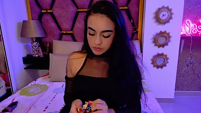 Leslie Bussh  online show from 02.10.26