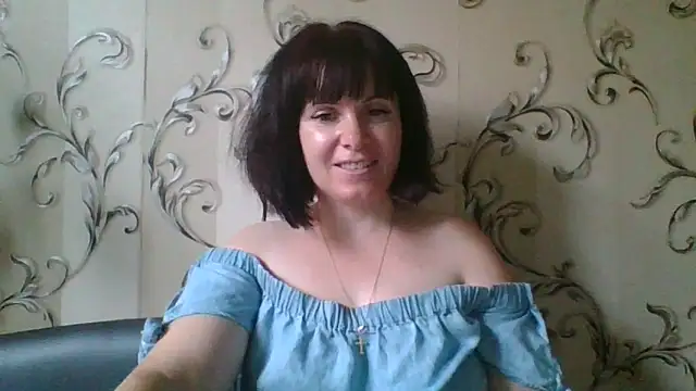 Snapshot of SecretSienna_ chatting on 10.20.25 SecretSienna online show from 10.20.25