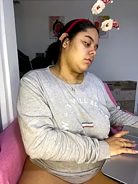 Snapshot of Anabelle_00_ chatting on 12.15.25 Anabelle 00 online show from 12.15.25