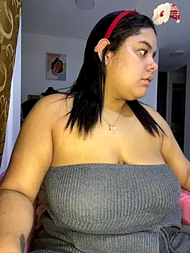 Snapshot of Anabelle_00_ chatting on 12.16.25 Anabelle 00 online show from 12.16.25