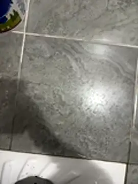 Snapshot of LAZ3R1 chatting on 11.20.25 LAZ3R1 online show from 11.20.25