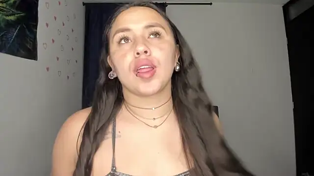 Walker 23 online show from 12.03.25