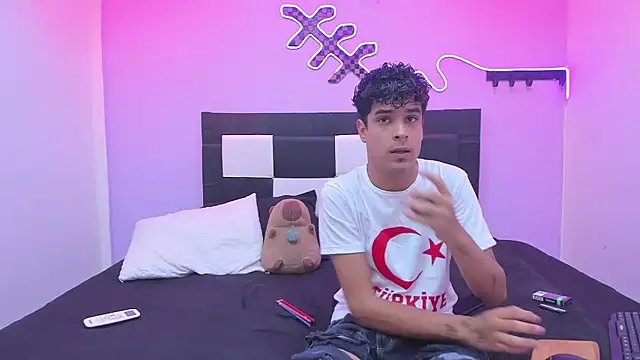 Lucky boys  X online show from 01.09.26