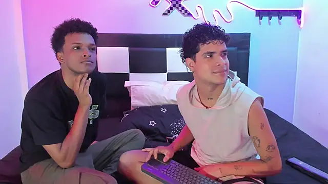 Lucky boys  X online show from 04.14.26