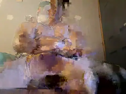 Snapshot of HappyBaseline65 chatting on 12.17.25 HappyBaseline65 online show from 12.17.25