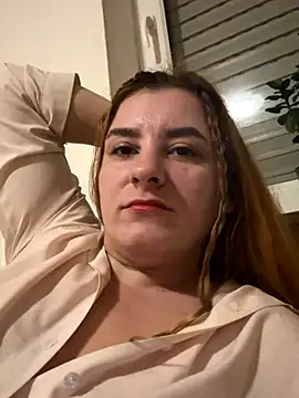 Snapshot of Anastasia2027 chatting on 10.30.25 Anastasia2027 online show from 10.30.25