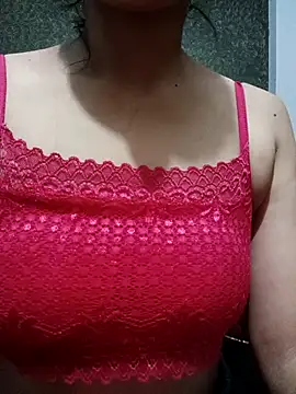 Snapshot of Neha_Singh92 chatting on 09.12.25 Neha Singh92 online show from 09.12.25