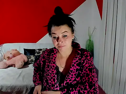 Snapshot of Soffy_Skye chatting on 09.27.25 Soffy Skye online show from 09.27.25