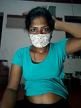 Snapshot of Tamil_Kavitha chatting on 10.24.25 Tamil Kavitha online show from 10.24.25
