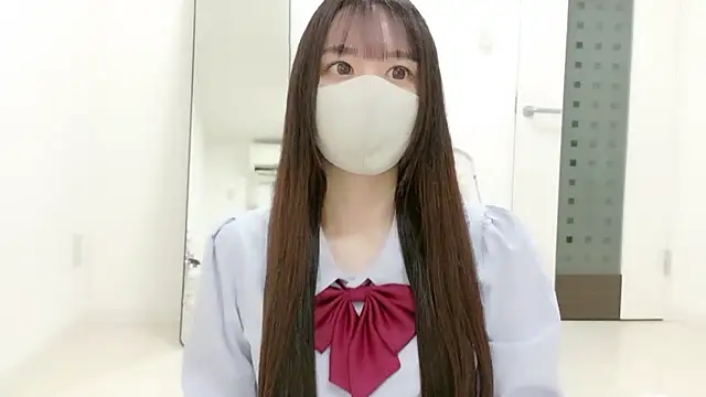  Mia land  online show from 12.15.25