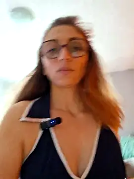 Snapshot of ChouqxxxCoreleone chatting on 10.13.25 ChouqxxxCoreleone online show from 10.13.25