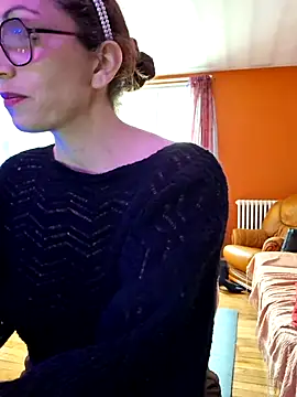 Snapshot of ChouqxxxCoreleone chatting on 12.15.25 ChouqxxxCoreleone online show from 12.15.25