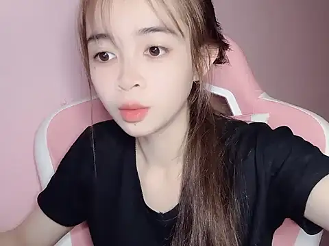 Suna7383 online show from 12.18.25