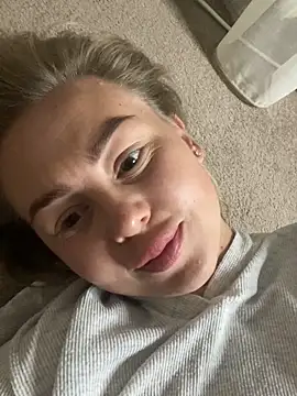 MartaLuna  online show from 09.29.25