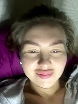 MartaLuna  online show from 11.16.25