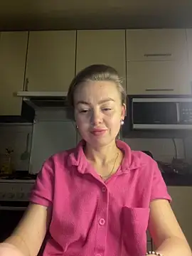 MartaLuna  online show from 02.17.26