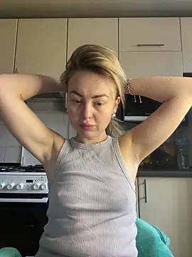 MartaLuna  online show from 02.26.26