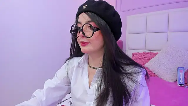 Ashleypetit online show from 02.06.26