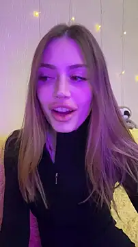 Elizabeth Tay online show from 01.05.26