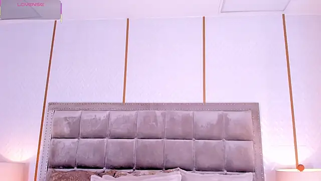 DakotaWangi online show from 02.05.26