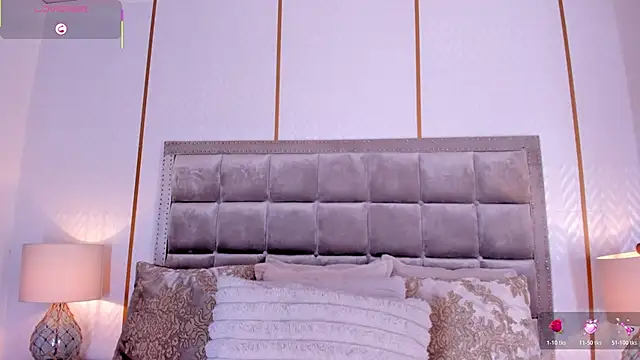 DakotaWangi online show from 04.16.26