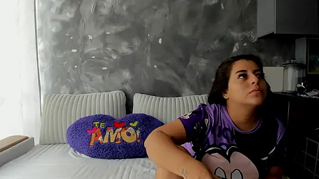 EvelynBun online show from 02.24.26