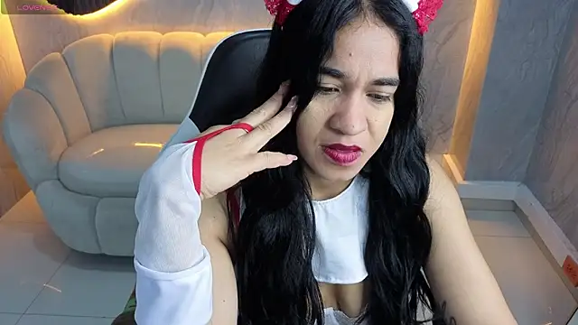 Maia Tx online show from 11.14.25