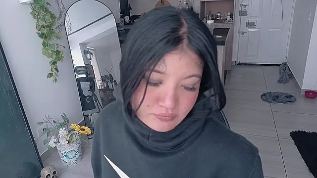 Unatatuada online show from 11.05.25