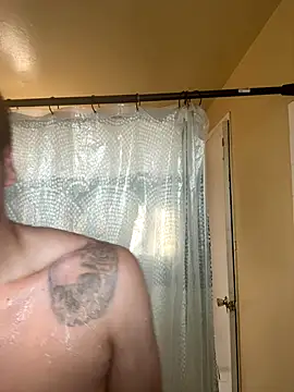 busnfatnutsLildee online show from 10.31.25