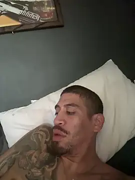 busnfatnutsLildee online show from 12.17.25