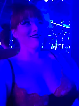 Snapshot of powhatanqueen chatting on 11.01.25 powhatanqueen online show from 11.01.25