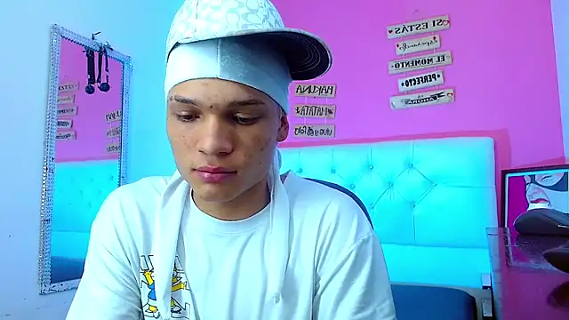 EL VENEZOLANO 22CM online show from 10.26.25