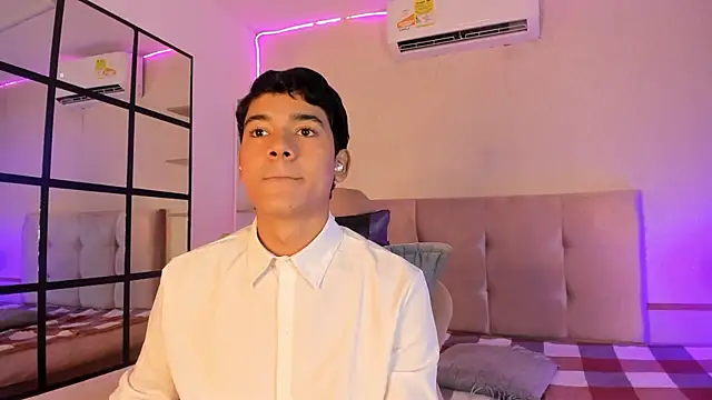 SandroVeyra online show from 10.23.25