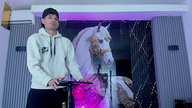 Iam Steven online show from 11.23.25