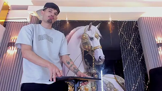 Iam Steven online show from 03.05.26