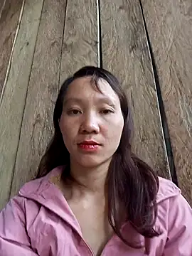 Snapshot of bonnie-00 chatting on 09.23.25 bonnie-00 online show from 09.23.25