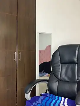 BunnyGlow50 online show from 04.20.26