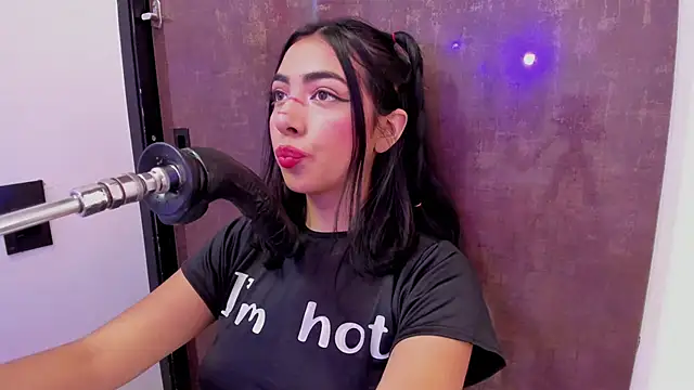 cherry skinny  online show from 04.04.26