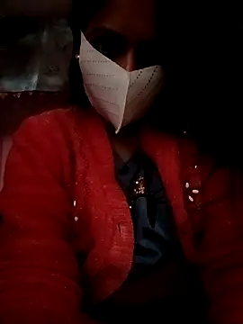 riyahot-3 online show from 12.18.25