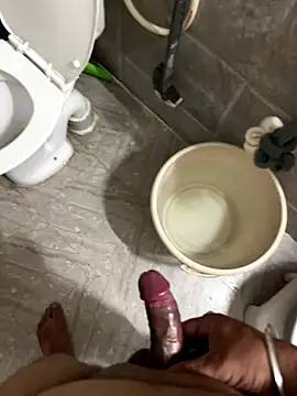 Snapshot of Adityashivani_143 chatting on 10.27.25 Adityashivani 143 online show from 10.27.25