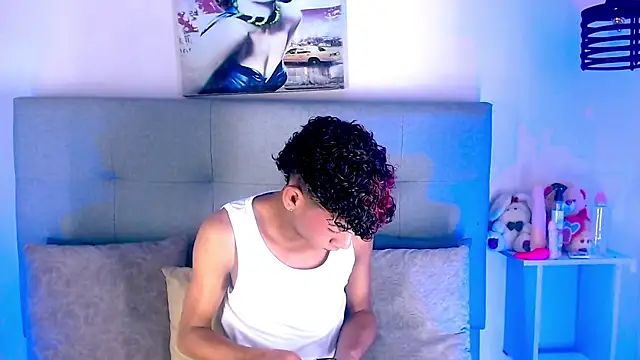 Billie Turner  online show from 10.18.25