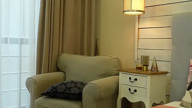 MyaMuse online show from 11.11.25