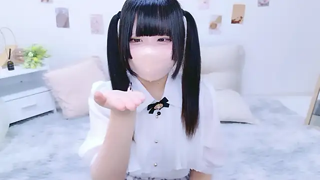 Snapshot of Nano_chan_ chatting on 09.29.25 Nano chan online show from 09.29.25