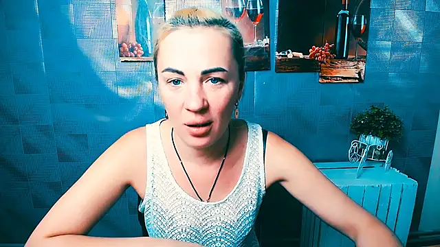 EmmaCat  online show from 10.30.25